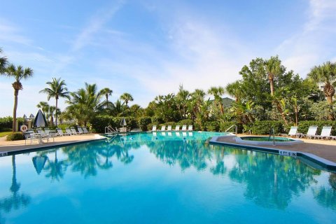 Condo in Sarasota, Florida, 2 bedrooms  № 1776998 - photo 6