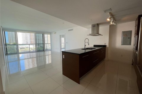 Copropriété à vendre à Miami, Floride: 2 chambres, 123.1 m2 № 1874583 - photo 16