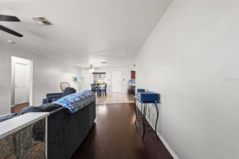 Купить виллу или дом в Спринг-Хилл, Флорида 3 комнаты, 154.31м2, № 2427421 - фото 5