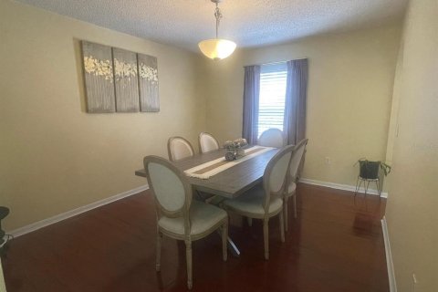 Villa ou maison à louer à Kissimmee, Floride: 4 chambres, 204.38 m2 № 1512774 - photo 6