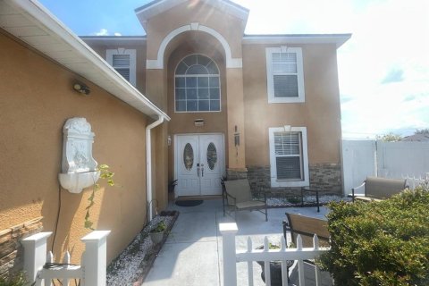 Villa ou maison à louer à Kissimmee, Floride: 4 chambres, 204.38 m2 № 1512774 - photo 3