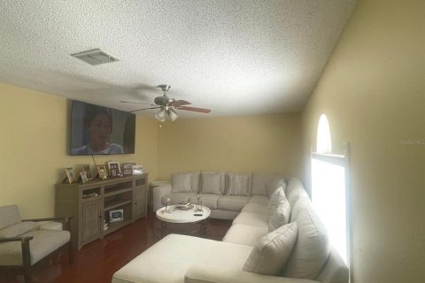 Villa ou maison à louer à Kissimmee, Floride: 4 chambres, 204.38 m2 № 1512774 - photo 8