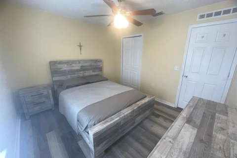 Villa ou maison à louer à Kissimmee, Floride: 4 chambres, 204.38 m2 № 1512774 - photo 28