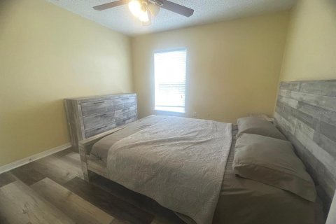Villa ou maison à louer à Kissimmee, Floride: 4 chambres, 204.38 m2 № 1512774 - photo 29