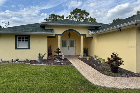 House in Lehigh Acres, Florida 3 bedrooms, 135.27 sq.m. № 1657061 - photo 6