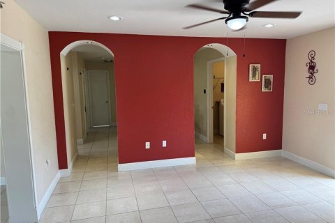 House in Lehigh Acres, Florida 3 bedrooms, 135.27 sq.m. № 1657061 - photo 17