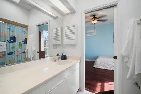 House in Bradenton, Florida 4 bedrooms, 279.73 sq.m. № 1772278 - photo 28