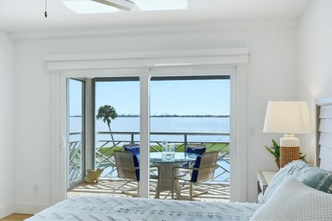 Condo in Placida, Florida, 3 bedrooms № 2106196 - photo 17