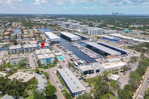 Купить кондоминиум в Сент-Питерсберг, Флорида 3 комнаты, 106.37м2, № 1740685 - фото 23