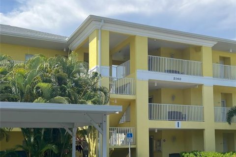 Condo in Punta Gorda, Florida, 2 bedrooms  № 1840226 - photo 1