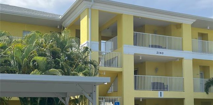 Condominio en Punta Gorda, Florida, 2 dormitorios № 1840226