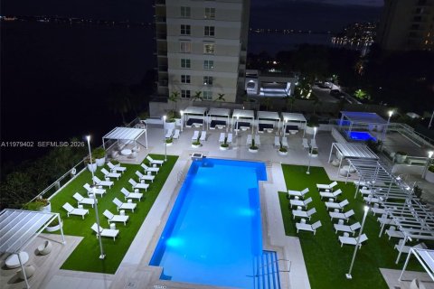 Снять в аренду кондоминиум в Майами, Флорида 1 спальня, 63.36м2, № 2046052 - фото 2