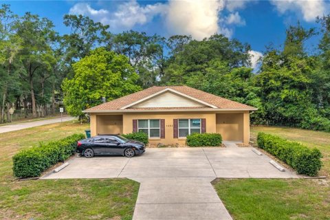 Immobilier commercial à Ocala, Floride 2 chambres, 119.19 m2 № 2124825