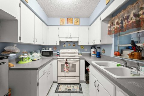 Villa ou maison à vendre à Dade City, Floride: 3 chambres, 114.27 m2 № 2199800 - photo 14