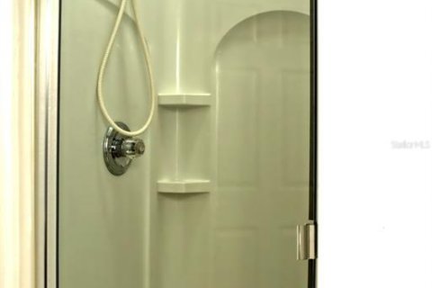 Touwnhouse à louer à Kissimmee, Floride: 3 chambres, 121.89 m2 № 2381098 - photo 15