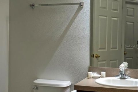 Touwnhouse à louer à Kissimmee, Floride: 3 chambres, 121.89 m2 № 2381098 - photo 14