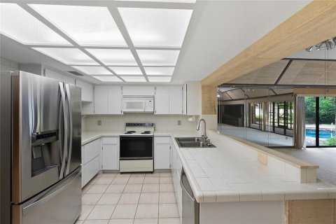 House in Arcadia, Florida 4 bedrooms, 379.88 sq.m. № 1900352 - photo 8