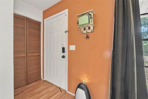 House in Edgewater, Florida 2 bedrooms, 116.31 sq.m. № 1719032 - photo 4