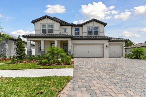 Casa en venta en Zephyrhills, Florida, 4 dormitorios, 263.38 m2 № 1559934 - foto 2