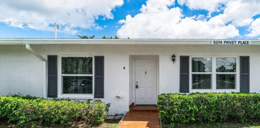 Condo in Delray Beach, Florida, 2 bedrooms  № 2251760