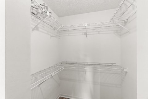 Condo in Delray Beach, Florida, 2 bedrooms  № 2251760 - photo 20