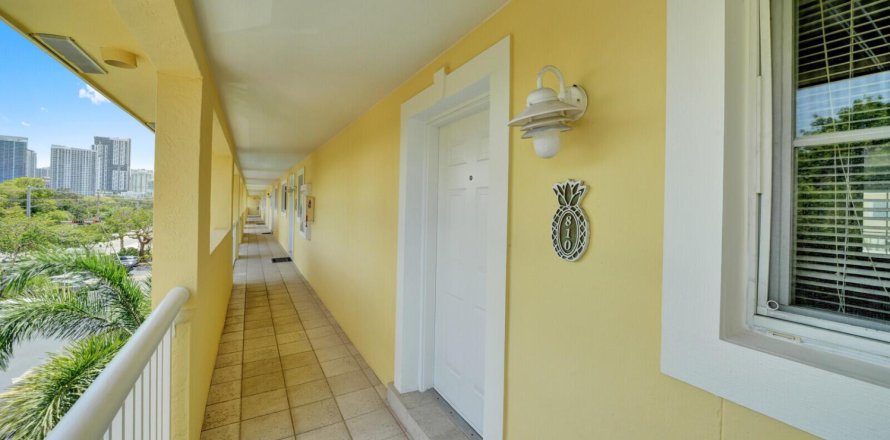 Condo à Fort Lauderdale, Floride, 2 chambres № 2185473