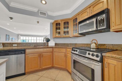Copropriété à vendre à Fort Lauderdale, Floride: 2 chambres, 91.04 m2 № 2185473 - photo 10