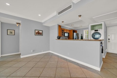 Copropriété à vendre à Fort Lauderdale, Floride: 2 chambres, 91.04 m2 № 2185473 - photo 8