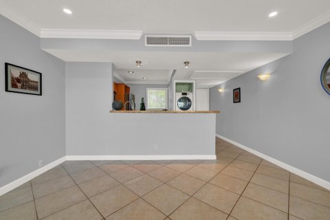 Copropriété à vendre à Fort Lauderdale, Floride: 2 chambres, 91.04 m2 № 2185473 - photo 7
