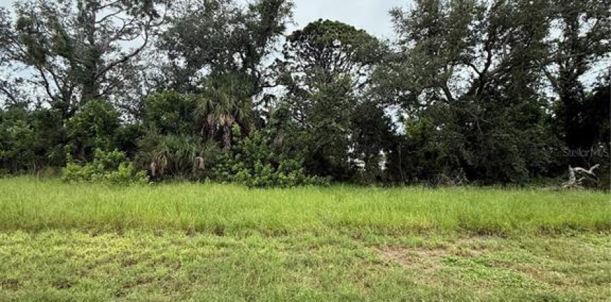 Land in Englewood, Florida № 1905361