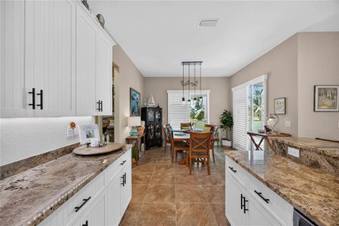 Villa ou maison à vendre à Rotonda, Floride: 3 chambres, 186.45 m2 № 2225311 - photo 11