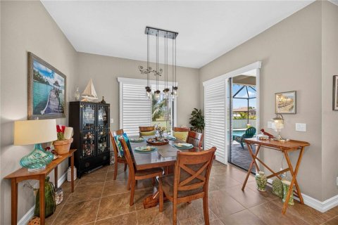 Villa ou maison à vendre à Rotonda, Floride: 3 chambres, 186.45 m2 № 2225311 - photo 12