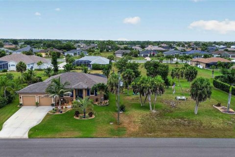 Villa ou maison à Rotonda, Floride 3 chambres, 186.45 m2 № 2225311