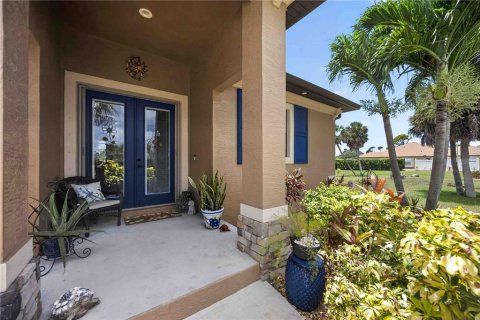 Villa ou maison à vendre à Rotonda, Floride: 3 chambres, 186.45 m2 № 2225311 - photo 7