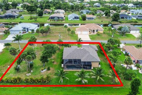 Villa ou maison à vendre à Rotonda, Floride: 3 chambres, 186.45 m2 № 2225311 - photo 3
