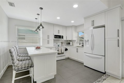 Купить виллу или дом в Хомстед, Флорида 4 спальни, 149.67м2, № 1991451 - фото 1