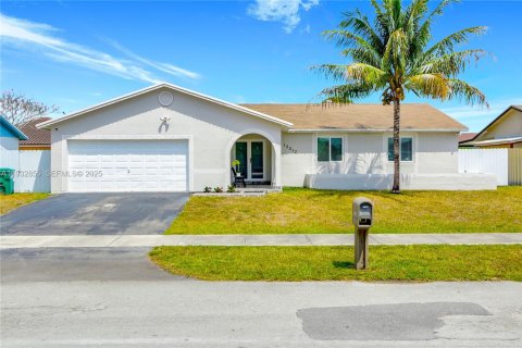 Купить виллу или дом в Хомстед, Флорида 4 спальни, 149.67м2, № 1991451 - фото 20