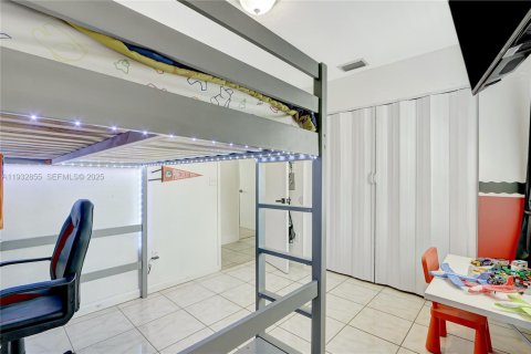 Купить виллу или дом в Хомстед, Флорида 4 спальни, 149.67м2, № 1991451 - фото 10