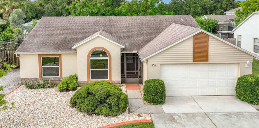 Villa ou maison à Rockledge, Floride 3 chambres, 127.18 m2 № 2285317