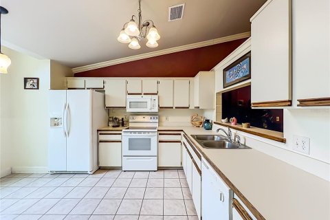 Villa ou maison à vendre à Rockledge, Floride: 3 chambres, 127.18 m2 № 2285317 - photo 6