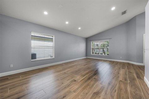 Casa en venta en Orlando, Florida, 4 dormitorios, 180.97 m2 № 1907705 - foto 11
