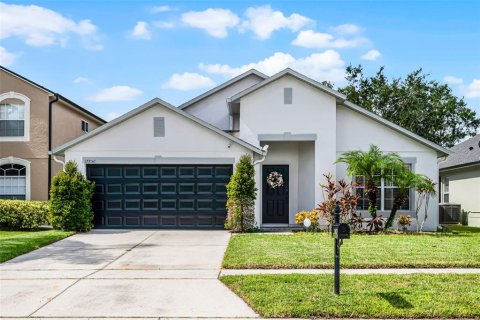 Casa en venta en Orlando, Florida, 4 dormitorios, 180.97 m2 № 1907705 - foto 1