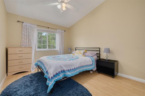 Townhouse in Largo, Florida 3 bedrooms, 154.22 sq.m. № 1873898 - photo 20