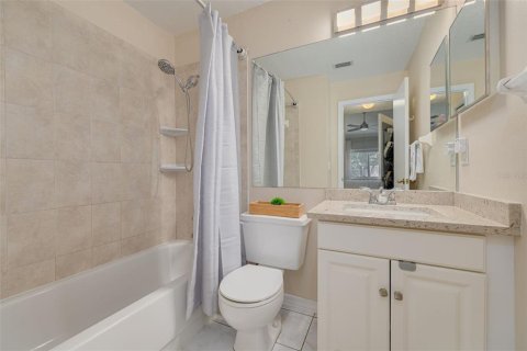 Townhouse in Largo, Florida 3 bedrooms, 154.22 sq.m. № 1873898 - photo 13