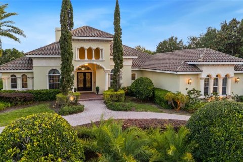 House in Odessa, Florida 5 bedrooms, 445.47 sq.m. № 2228240