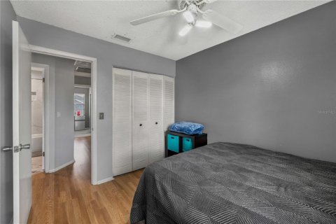Touwnhouse à vendre à Tampa, Floride: 3 chambres, 122.07 m2 № 1899099 - photo 5