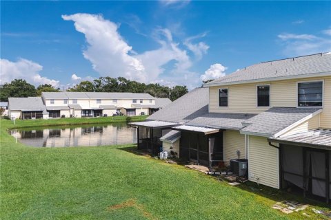 Touwnhouse à vendre à Tampa, Floride: 3 chambres, 122.07 m2 № 1899099 - photo 30