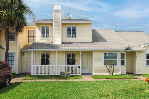 Touwnhouse à vendre à Tampa, Floride: 3 chambres, 122.07 m2 № 1899099 - photo 1