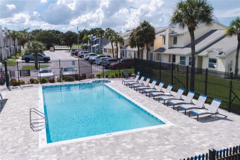 Touwnhouse à vendre à Tampa, Floride: 3 chambres, 122.07 m2 № 1899099 - photo 28