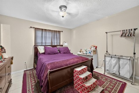 Villa ou maison à vendre à Lutz, Floride: 3 chambres, 109.25 m2 № 2304398 - photo 17